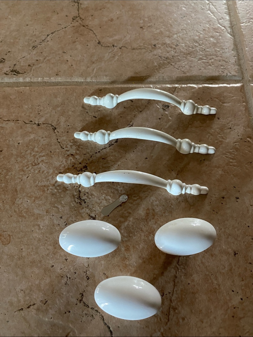 Drawer handles
